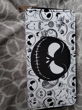 NBC Jack & Friends Long Zippered Wallet